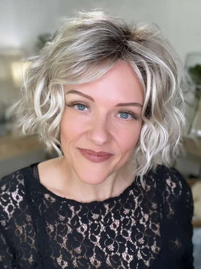 Marcie Mertz @wig.obsessed wearing DANCE by ELLEN WILLE in color LIGHT CHAMPAGNE ROOTED 23.1001.14 | Light Beige Blonde, Medium Honey Blonde, and Platinum Blonde blend with Dark Roots